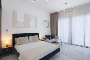 Elegant Studio in Binghatti Canal